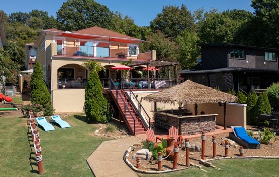 Lake Front Near Nash - O/D Kitchen - Free Pontoon