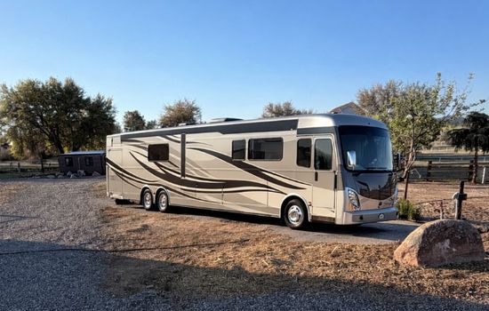 Zebra Ranch Large RV Site | Mtn View,Full Hook-ups