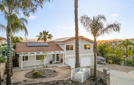 Canyon Lake Getaway 5-BR House | Pool  •Spa • Golf