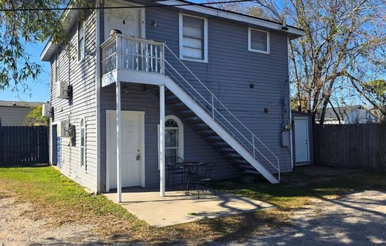 East Houston 2BR | Budget Friendly Stay