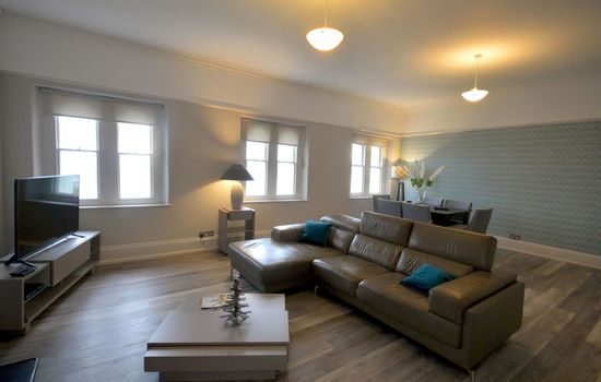 Helle, erst kürzlich vollständig renovierte (2016) Ferienwohnungen in einem den