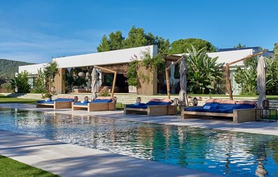 Private Escape in Ibiza City 1235