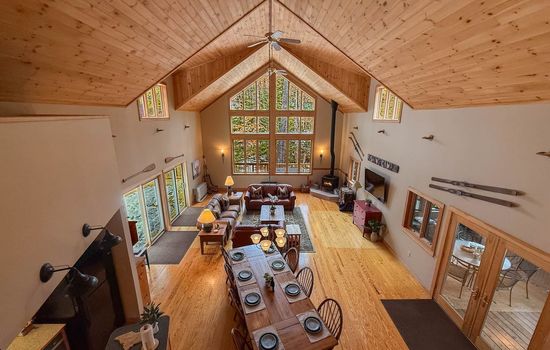 The Nest | Lake Access, Pool, HotTub, 5BDRM, Sauna