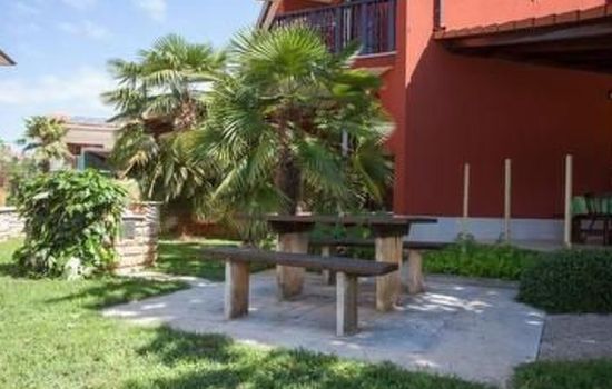 in Novigrad mit Schöner Terrasse