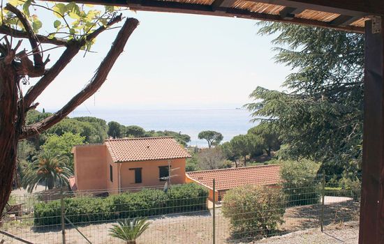 Villa 'Oleander' mit privatem Parkplatz