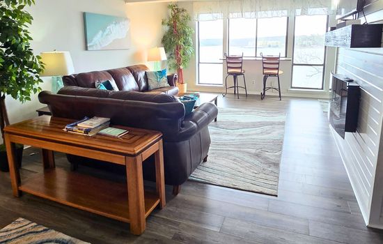 Tranquil Cove - Close to everything you need