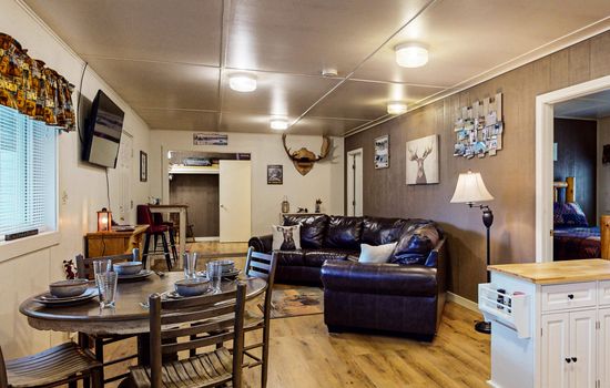 Deer-Run-and-Moose-Hollow-Rental-11102024_214129.jpg