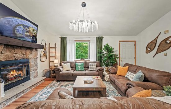 Sleeps 14 , Tiki Bar, Hot Tub, Kids Ninja Play Gym