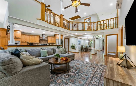 Luxury Cabin Sleeps Up to 24 with Hot Tub Sauna