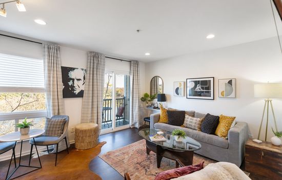 Living room overlooks the Cumberland River