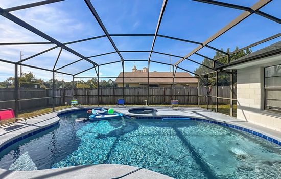Heated Pool & Spa | King Suite| 13 Min to Disney