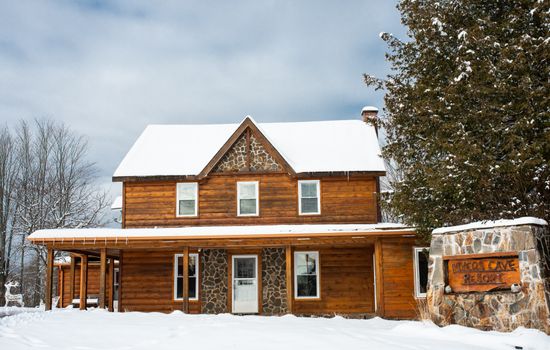 The Lodge - Myers Cave Resort