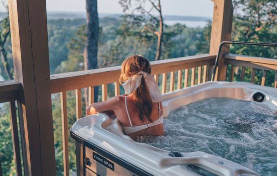 Soak in the hot tub with Douglas Lake views all to yourself