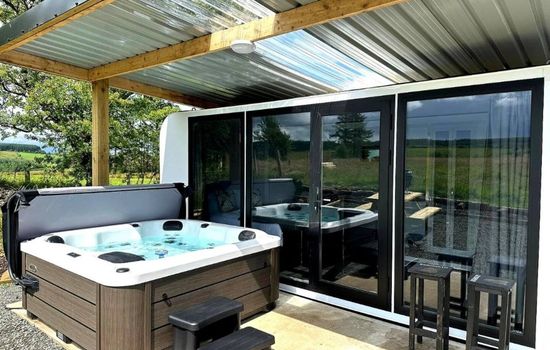 The Lux Pod