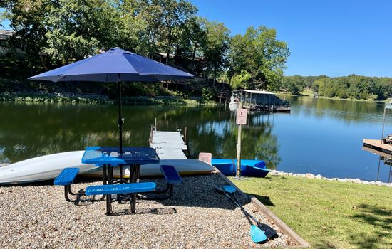 2 kayaks and a small but very useful straight dock.