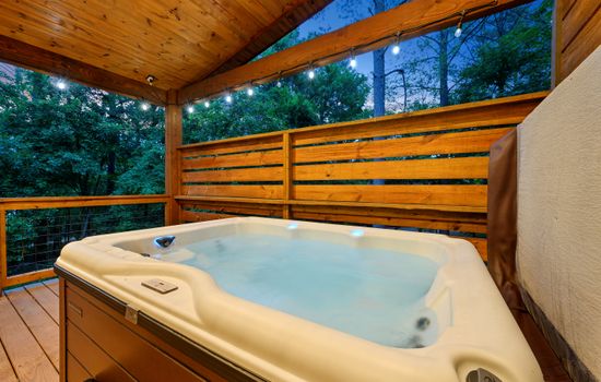 Sounds of Nature + Privacy = Perfect Evening