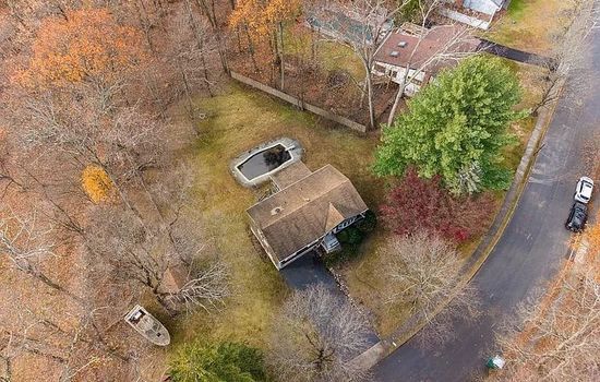 Spacious Private Monsey Retreat on 2 Acres | Great for Gatherings