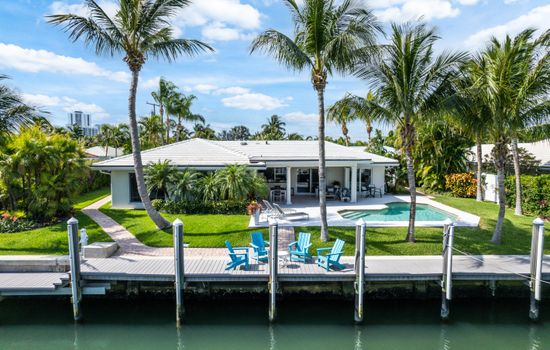 Seven Palms Waterfront - Private Dock, Heated Pool & Lanai - Walk to Beach!