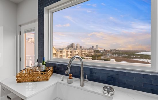 Pelican Trio | 3 Coastal Suites for Large Groups