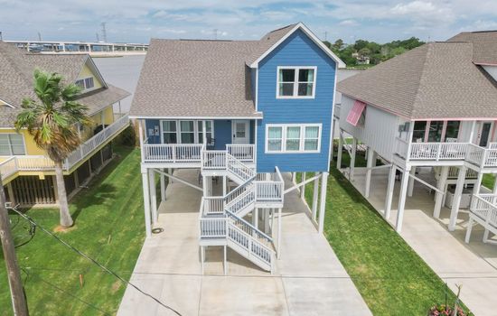 Waterfront Gem Near Kemah | Sunset Views