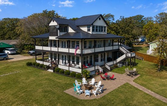 Sprawling Cape Cod Vibes  Waterfront Haven