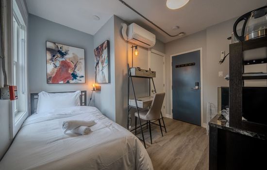 Cozy Downtown Studio | 5 min to U of Ottawa