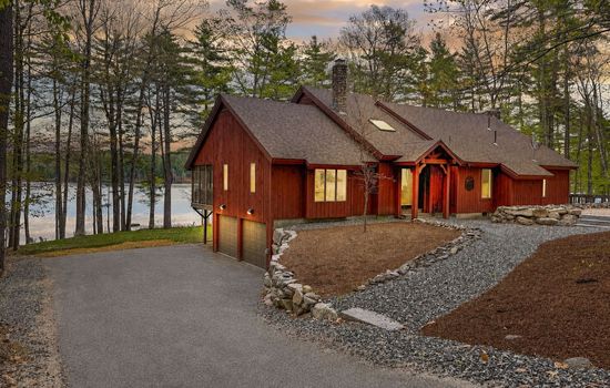 Pleasant Moose Hygge | Luxury Lakefront Retreat