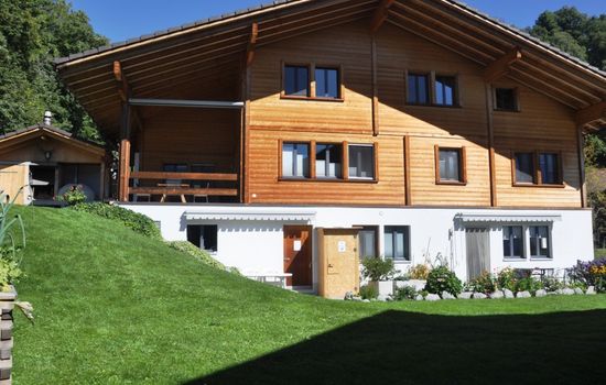 HasliRent, Mätteli, (Hasliberg Goldern). 4 ½ Zimmer Wohnung im Dachgeschoss