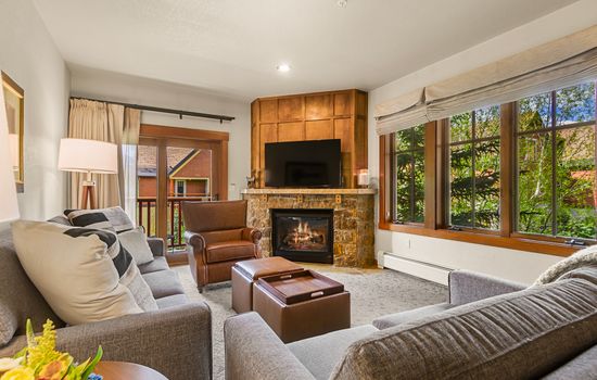 Spacious 3-bedroom mountain retreat at Hyatt Main Street Station