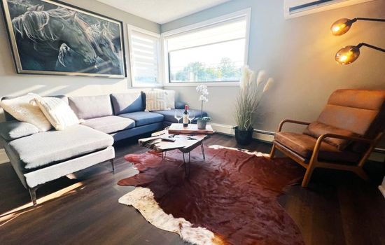 Settle in and make yourself at home in this cozy apartment.