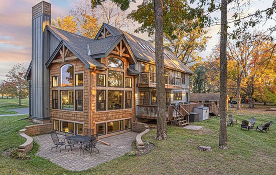 8 Bedroom Cabin on Balsam Lake! 5,500SF | Sunsets
