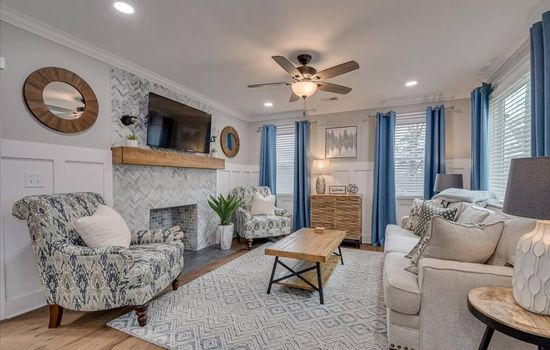 Comfortable Living Room