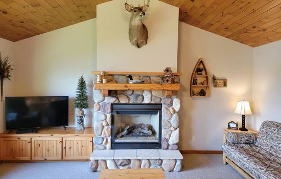Honey Bear Hideaway A | Half Moon Lake Tomahawk
