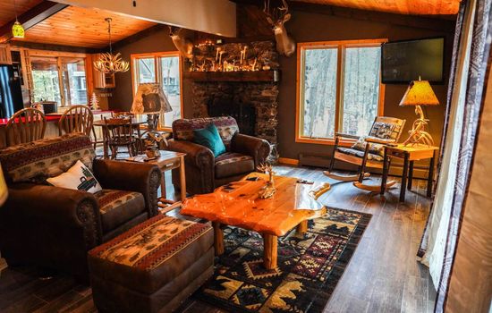 Main House on Horsehead Lake