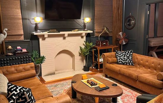 Cane River Living Speakeasy I Historic District