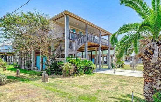 Gulf Views, Pet Friendly, Deck