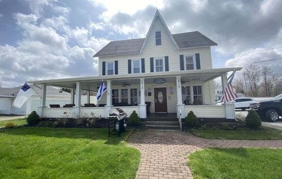 Historic Home | Walk to Lake & Strip Fun