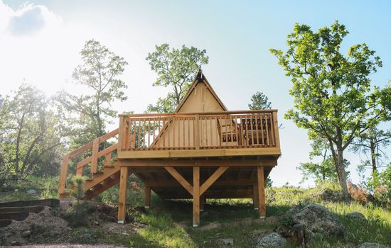 Cozy Woodland Glamping Tent with Private Deck