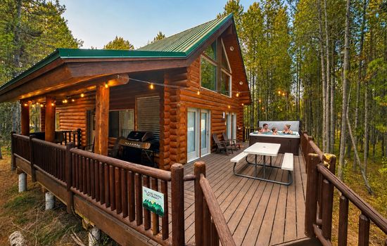 Welcome to Island Park Getaway!
