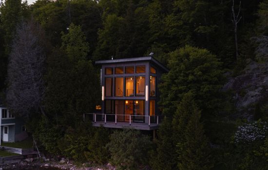 shadow lake house