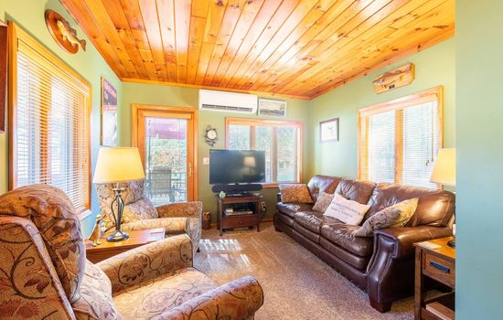 Lakeview Retreat