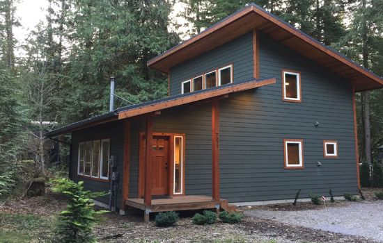 Brandneue Hütte mit Holzofen und Wi-Fi