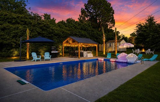 The Salty Palm-Pool-Hot Tub-Firepit-Gameroom