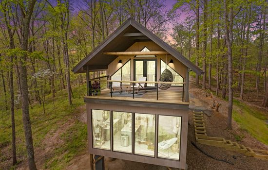 Lofty Ledges Hangout