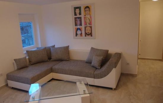 Apartment für acht Personen im Dachgeschoss