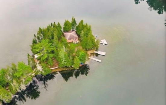 Cozy waterfront cottage on private peninsula!
