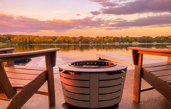 Enjoy a peaceful evening roasting smores, enjoying the lake and just relaxing by the water.