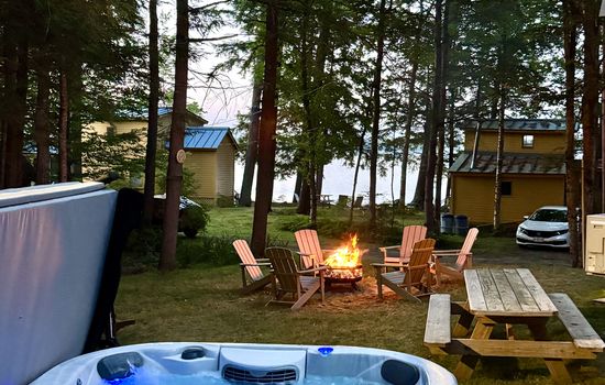 Lake Haus
