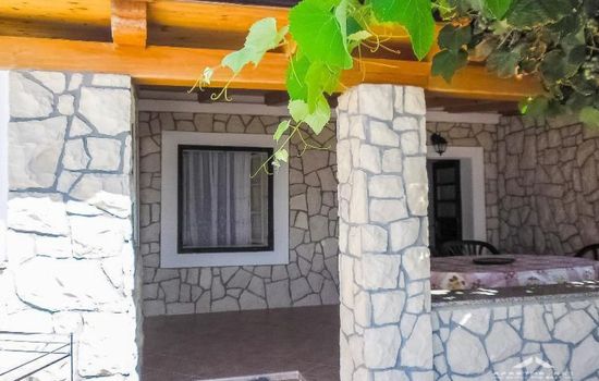 für 4 Personen  + 2 Kinder ca. 60 m&sup2; in Zubovici, Adriaküste Kroatien (Kro