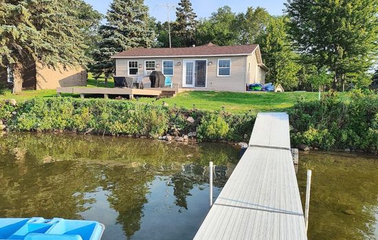 Crane Lake Cabin